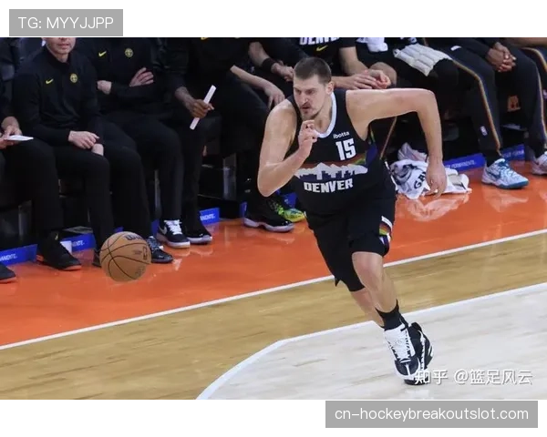 约基奇空砍35+20+12大号三双，掘金被残阵勇士逆转