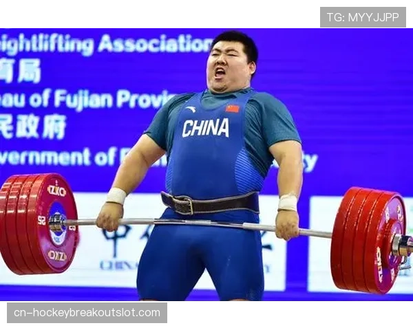 非洲举重锦标赛：埃及队展现统治力，包揽男子大级别全部金牌